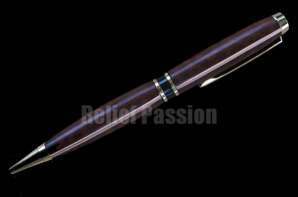 Stylo bille N°4 (Bois d'Amourette